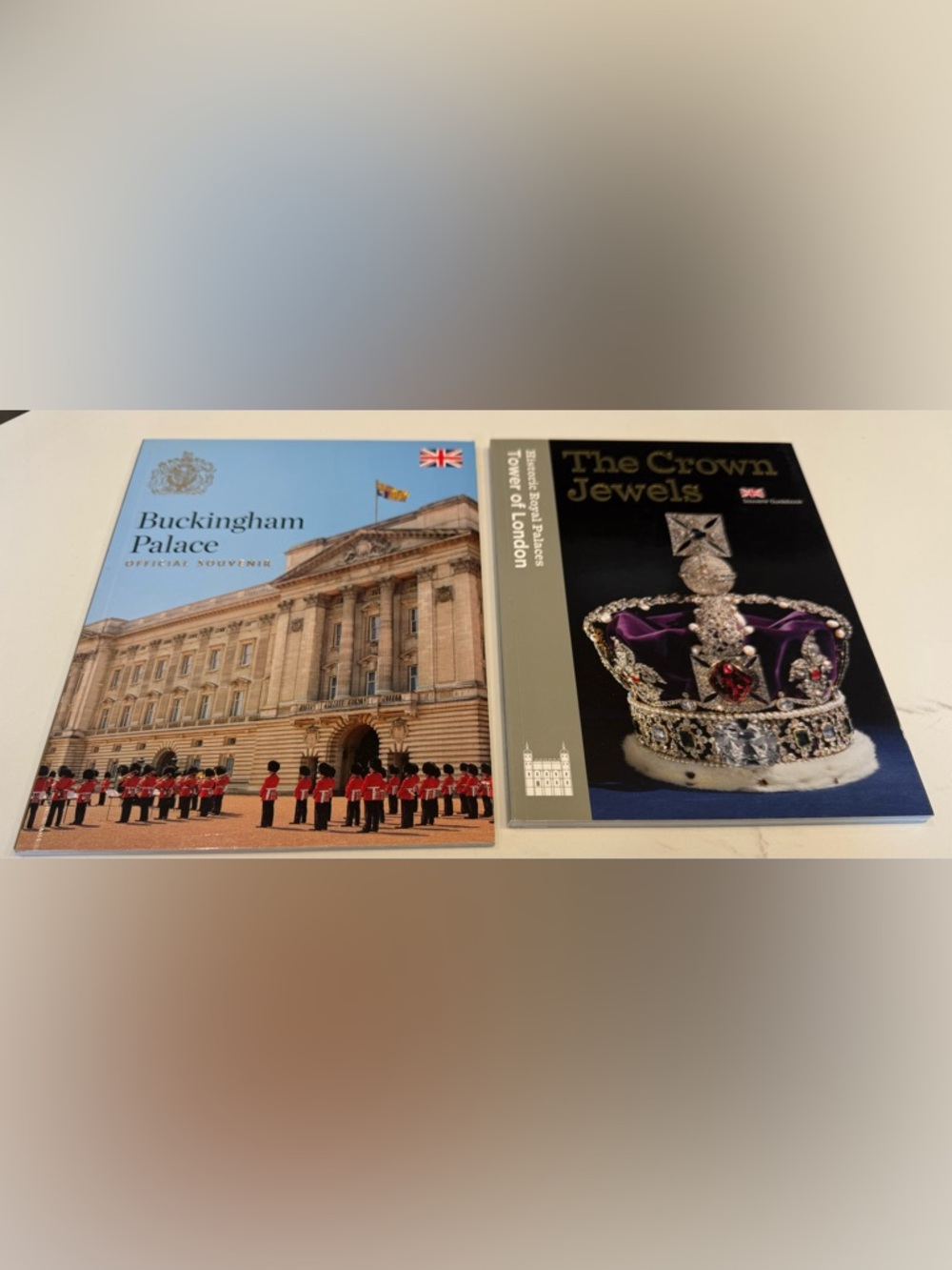 London Royal Souvenir Book Set Buckingham Palace Crown Jewels